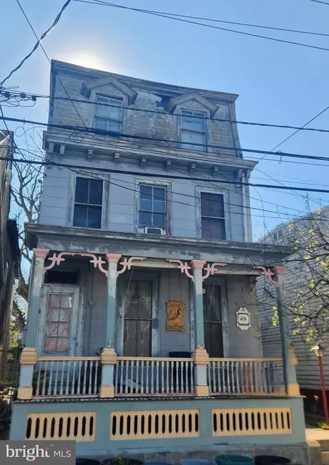 402 Prince St, Bordentown, NJ 08505