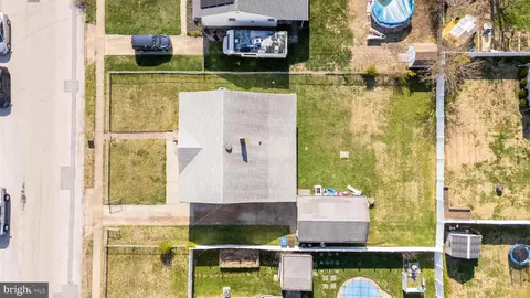 View/Area - 505 Monroe St, Riverside, NJ 08075 photo 1 of 4