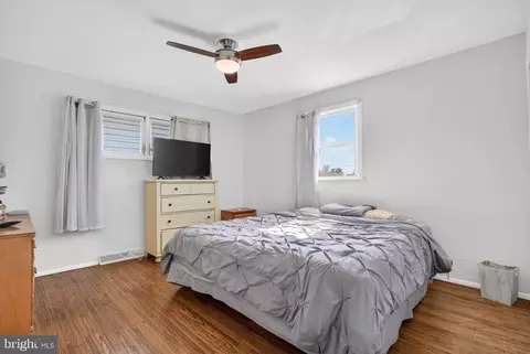 Bedroom - 505 Monroe St, Riverside, NJ 08075 photo 1 of 6