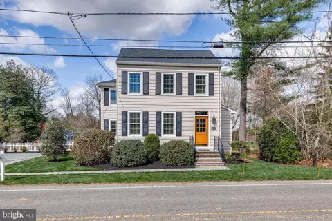 10 Chesterfield Georgetown Rd, Chesterfield, NJ 08515
