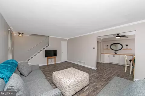Living - 3045 Harbour Dr, Palmyra, NJ 08065 photo 2 of 2