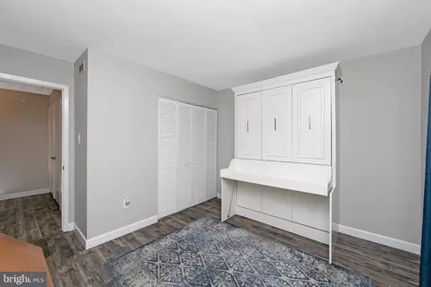 Bedroom - 3045 Harbour Dr, Palmyra, NJ 08065 photo 4 of 4
