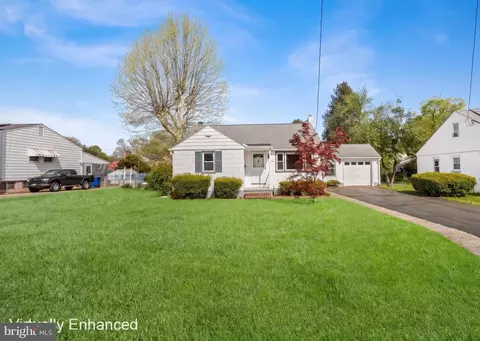 2026 Burlington Ave, Delanco, NJ 08075