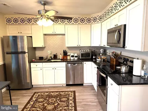 Kitchen - 100 Winstead Dr, Westampton, NJ 08060 photo 1 of 3
