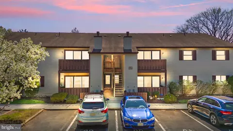 903 Lindsey Ct, Marlton, NJ 08053