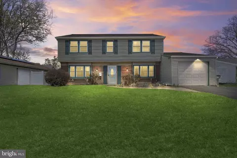 70 Harrington Cir, Willingboro, NJ 08046