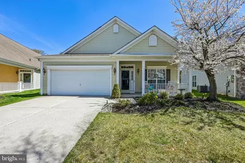 15 Shipps Way, Delanco, NJ 08075