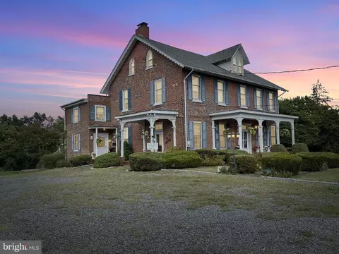 2269 Monmouth Rd, Mount Holly, NJ 08060