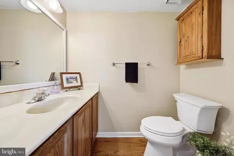 Bath - 406 Berkshire Way, Marlton, NJ 08053 photo 1 of 3