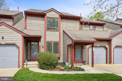 3303 A Chadbury Rd, Mount Laurel, NJ 08054