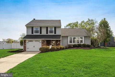 117 Randle Ct, Delran, NJ 08075