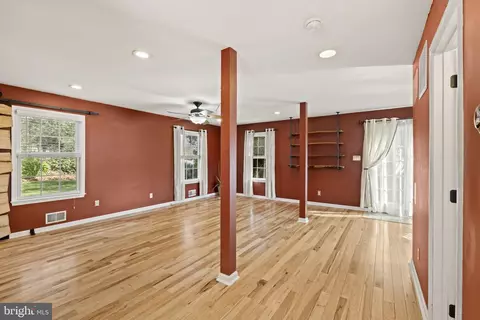 Living - 329 Maple Rd, Mount Laurel, NJ 08054 photo 2 of 6