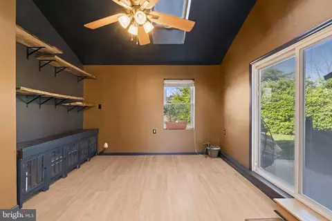 Living - 329 Maple Rd, Mount Laurel, NJ 08054 photo 6 of 6