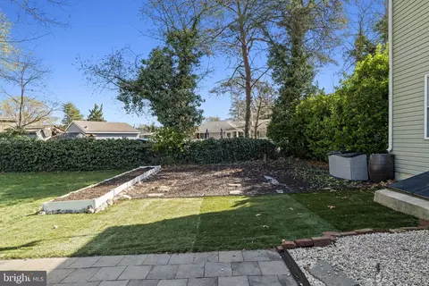 Exterior - 329 Maple Rd, Mount Laurel, NJ 08054 photo 6 of 6