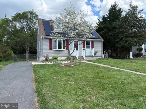 9 Butts Ave, Bordentown, NJ 08505