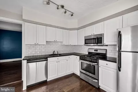 36 Brainerd St, Mount Holly, NJ 08060