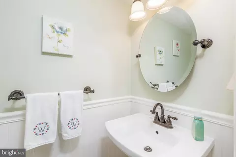 Bath - 36 Waltham Dr, Tabernacle, NJ 08088 photo 3 of 3