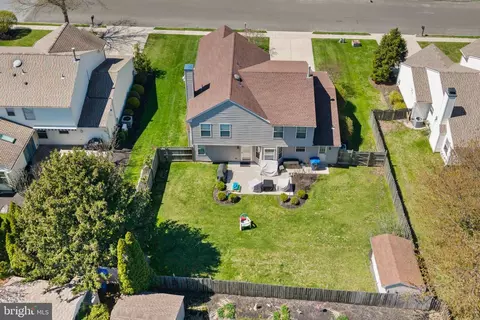 View/Area - 25 Springcress Dr, Delran, NJ 08075 photo 4 of 7