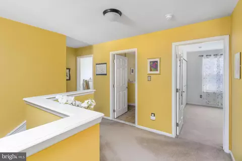 Entry Way - 25 Springcress Dr, Delran, NJ 08075 photo 6 of 6