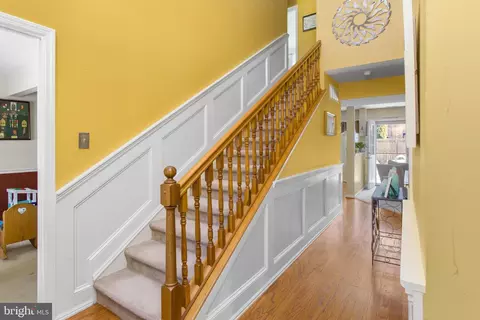 Entry Way - 25 Springcress Dr, Delran, NJ 08075 photo 2 of 6