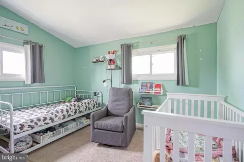 Bedroom - 541 Windsor Ave, Maple Shade, NJ 08052 photo 3 of 4