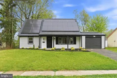 76 Evergreen Dr, Willingboro, NJ 08046
