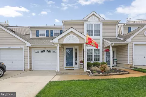 6506 B Normandy Dr, Mount Laurel, NJ 08054