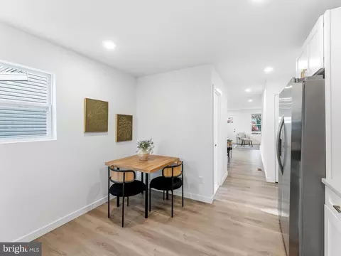 Entry Way - 232 Washington St, Delanco, NJ 08075 photo 3 of 5