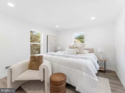 Bedroom - 232 Washington St, Delanco, NJ 08075 photo 1 of 7