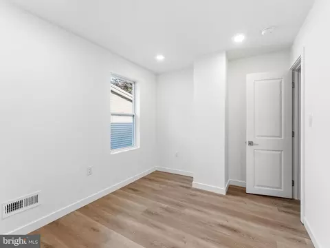 Bedroom - 232 Washington St, Delanco, NJ 08075 photo 5 of 7