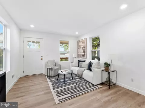 Living - 232 Washington St, Delanco, NJ 08075 photo 2 of 2