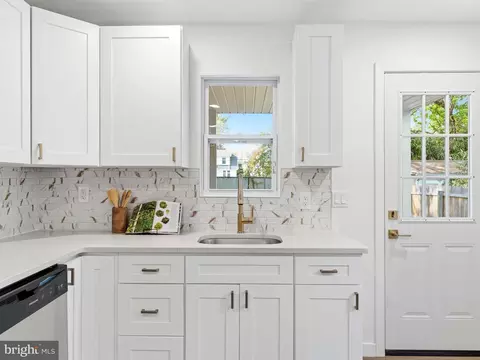 Kitchen - 232 Washington St, Delanco, NJ 08075 photo 2 of 4