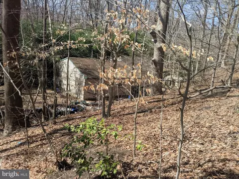 42 Mill Creek Rd, Eastampton, NJ 08060