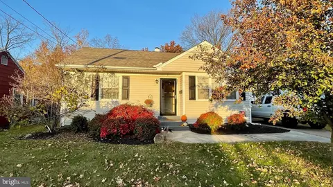 Exterior - 21 Overbrook Ave, Maple Shade, NJ 08052 photo 3 of 3