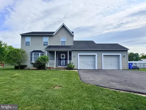 329 Green St, Beverly, NJ 08010