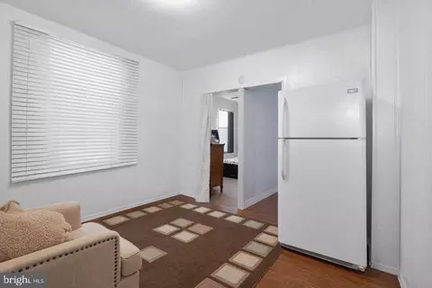 Entry Way - 236 Kossuth St, Riverside, NJ 08075 photo 3 of 3