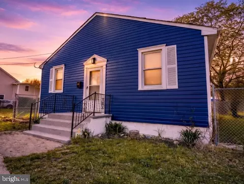 246 Chestnut St, Mount Holly, NJ 08060