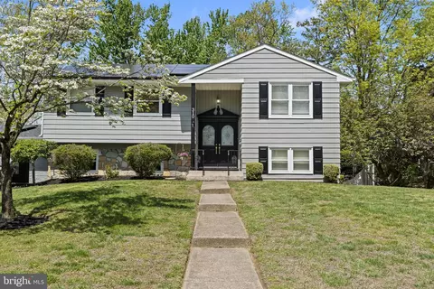 310 Susan Dr, Cinnaminson, NJ 08077