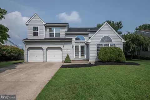 94 Jennifer Ln, Burlington, NJ 08016