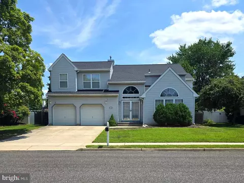 94 Jennifer Ln, Burlington, NJ 08016