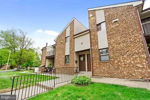 1475 Mount Holly Rd #F2, Edgewater Park, NJ 08010