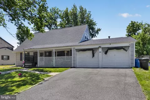 14 Gardenbrook Ln, Willingboro, NJ 08046
