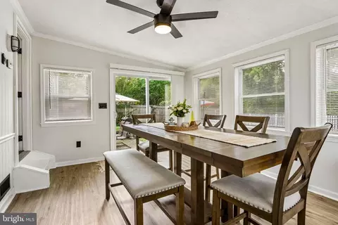 13 Spruce Ave, Bordentown, NJ 08505