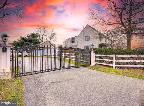 209 Buddtown Rd, Southampton, NJ 08088