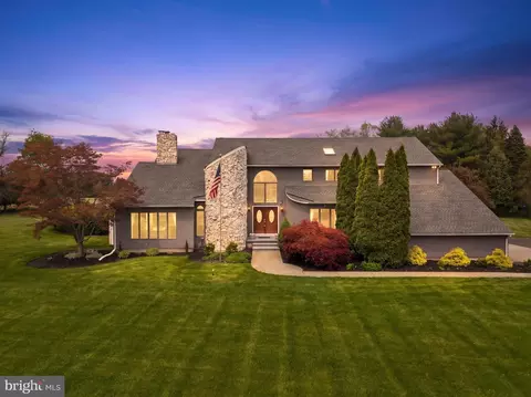 6 La Rue Ln, Medford, NJ 08055
