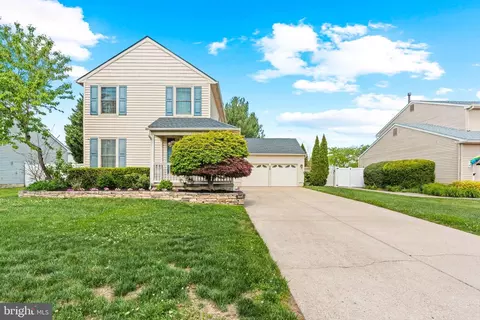 58 Tenby Ln, Evesham, NJ 08053 photo 2