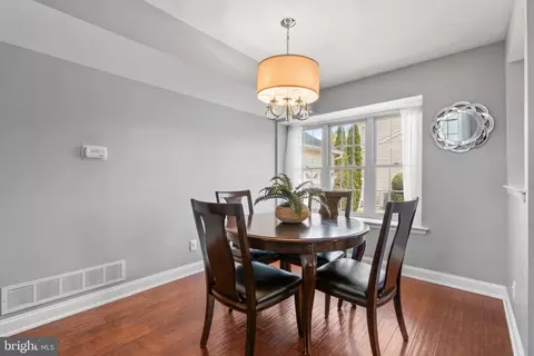 58 Tenby Ln, Evesham, NJ 08053 photo 9