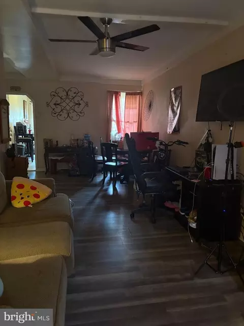 36 Amboy Ave, Roebling, NJ 08554 photo 2