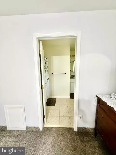 Entry Way - 280 Progress St, Riverside, NJ 08075 photo 7 of 7