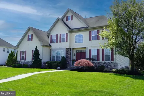 20 Thistle Ln, Lumberton, NJ 08048